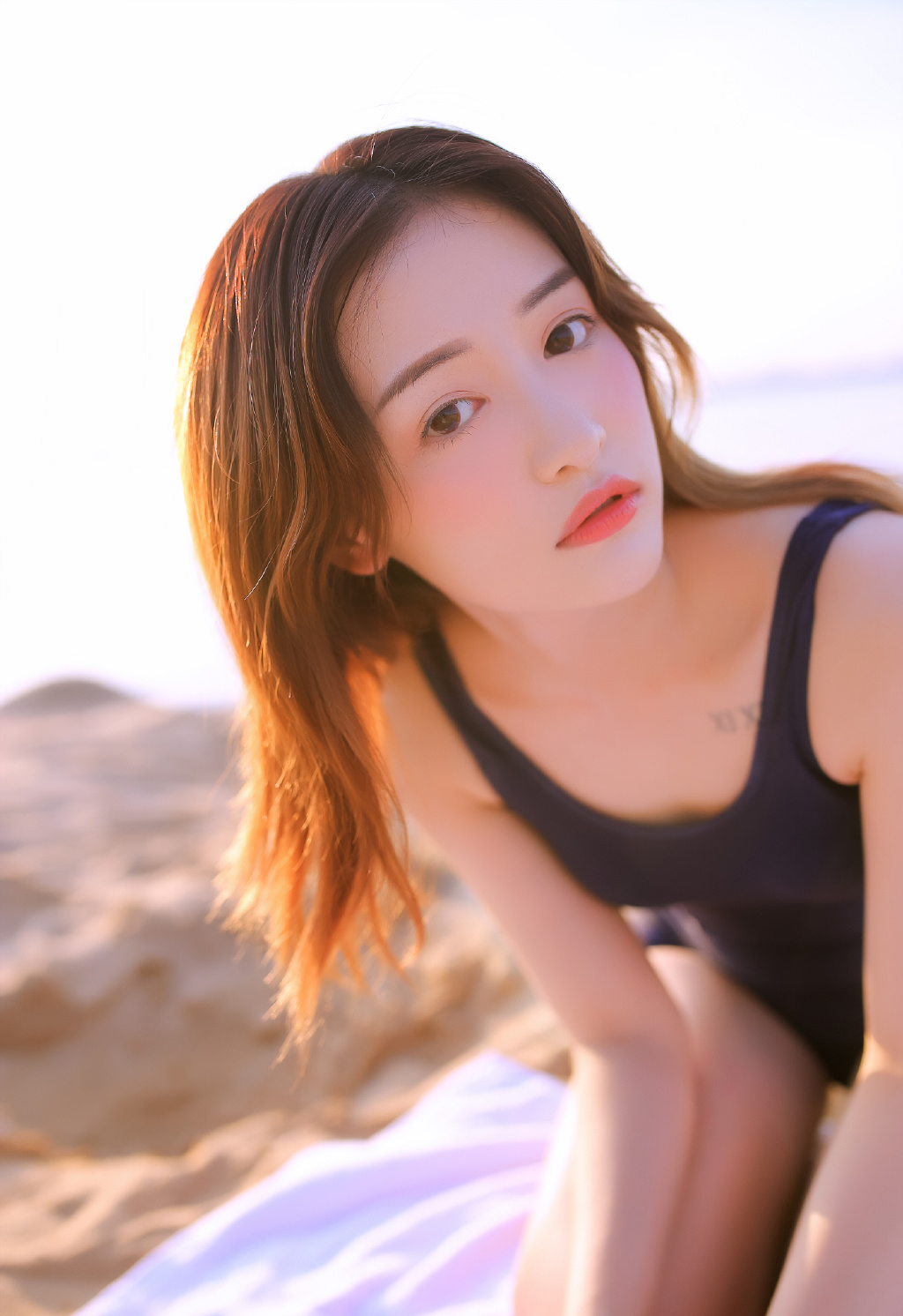 “邻里守望”齐上阵捡脏护绿扮靓社区